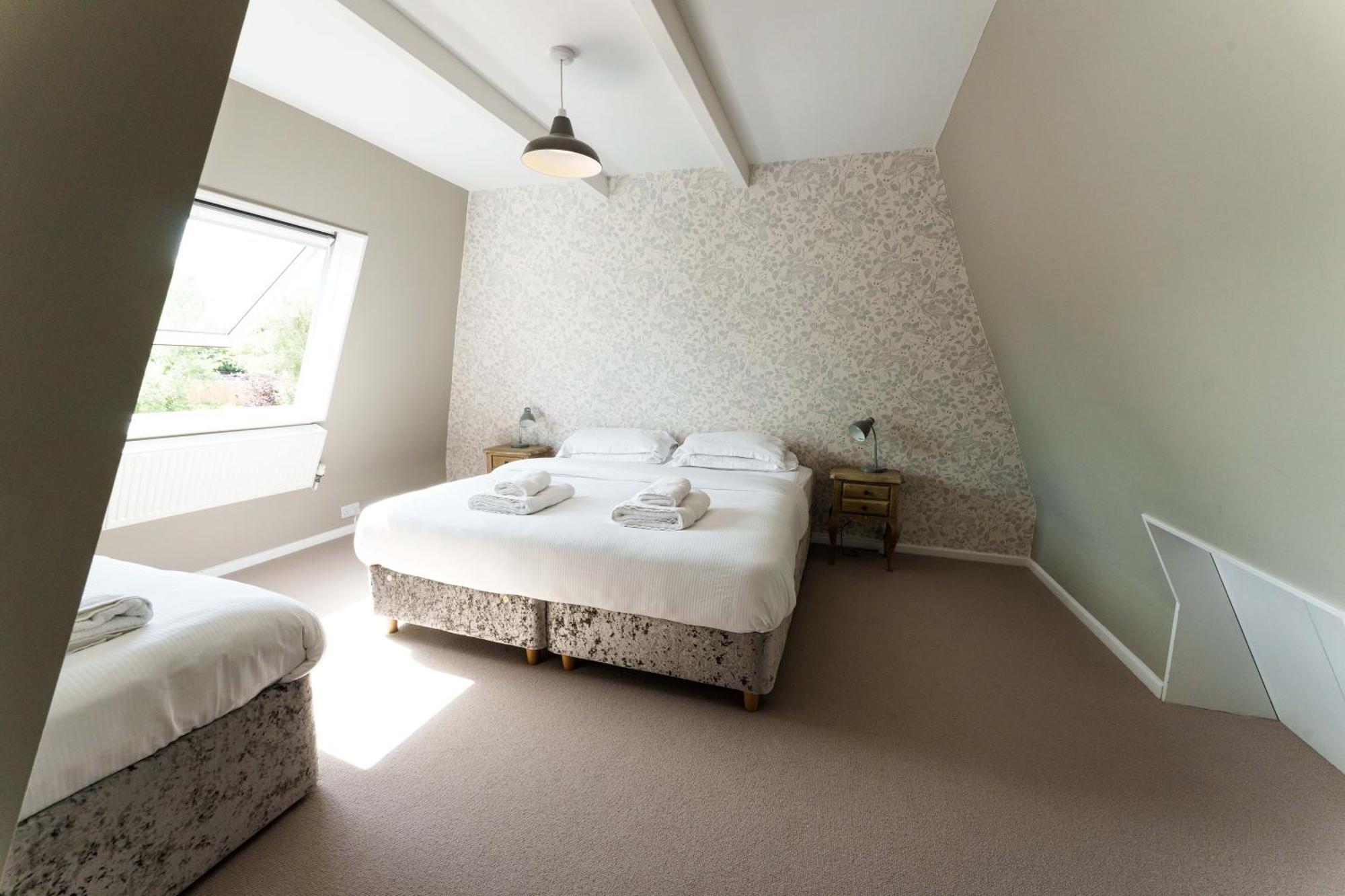 Wavehorne Vineyard Oast Sleeps 25ヴィラ エクステリア 写真