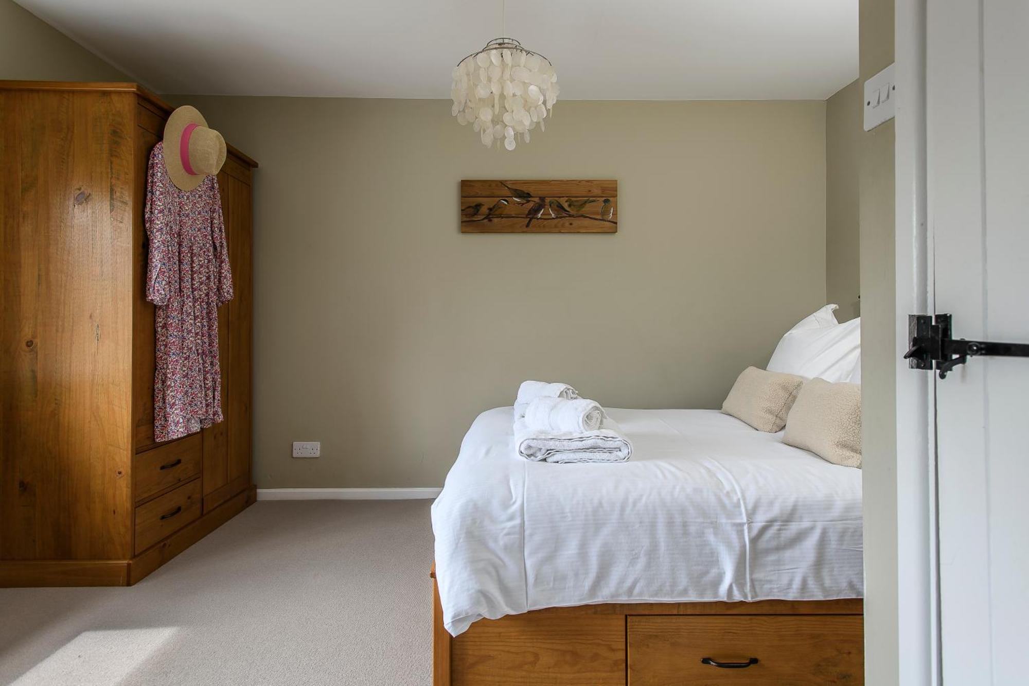 Wavehorne Vineyard Oast Sleeps 25ヴィラ エクステリア 写真